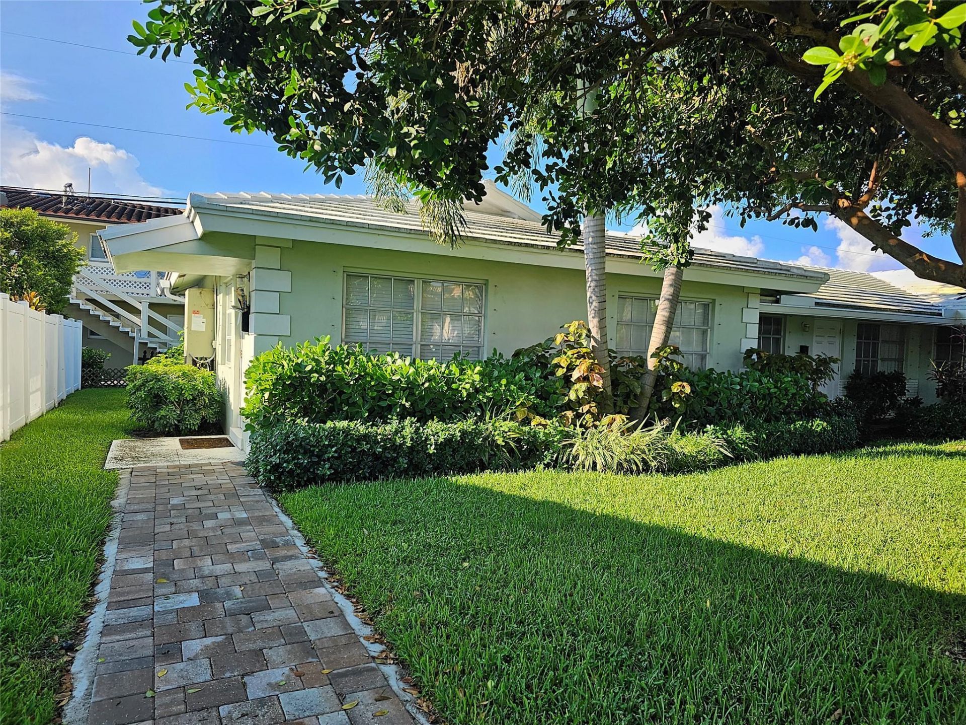 2120 NE 41st Street, Unit D, Lighthouse Point, FL 33064 Photo