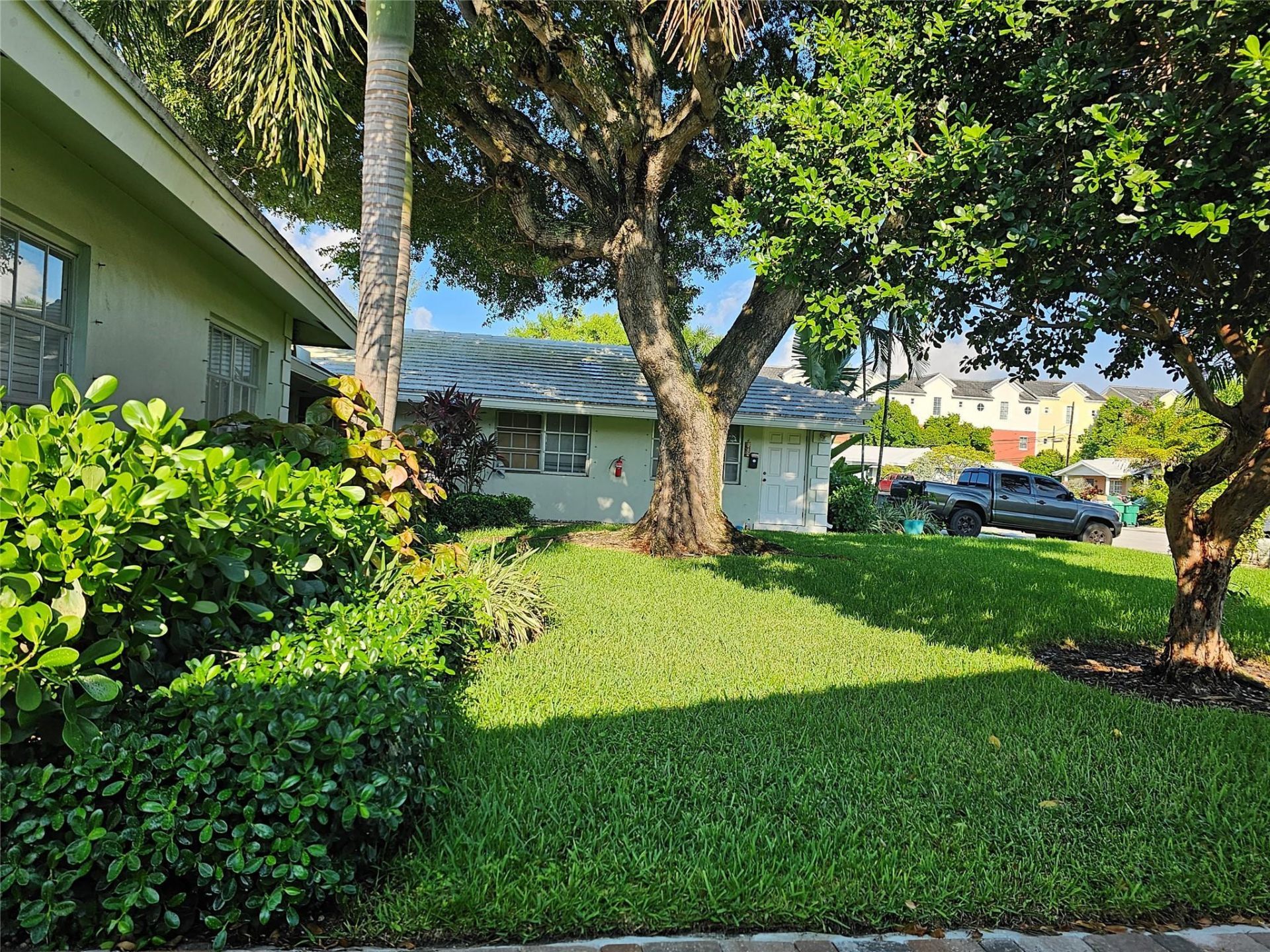 2120 NE 41st Street, Unit D, Lighthouse Point, FL 33064 Photo
