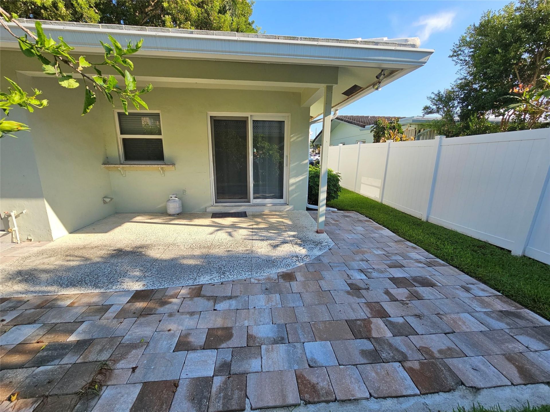 2120 NE 41st Street, Unit D, Lighthouse Point, FL 33064 Photo