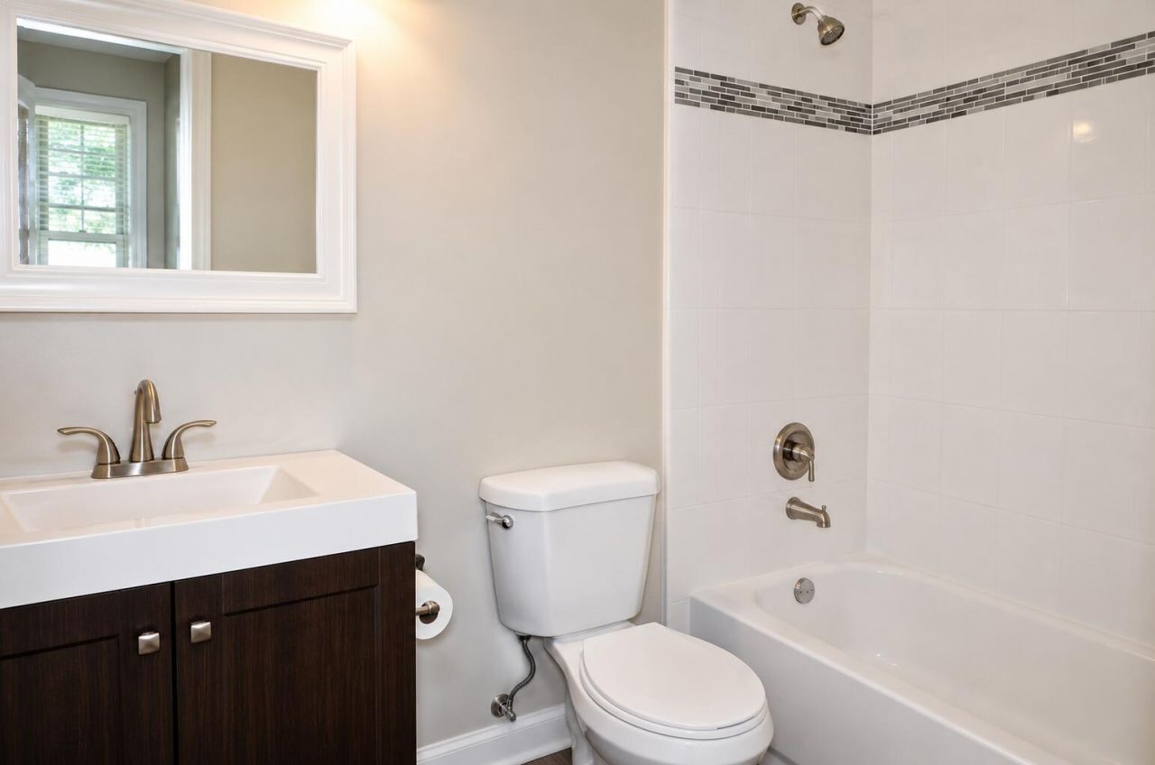 2120 NE 41st Street, Unit D, Lighthouse Point, FL 33064 Photo
