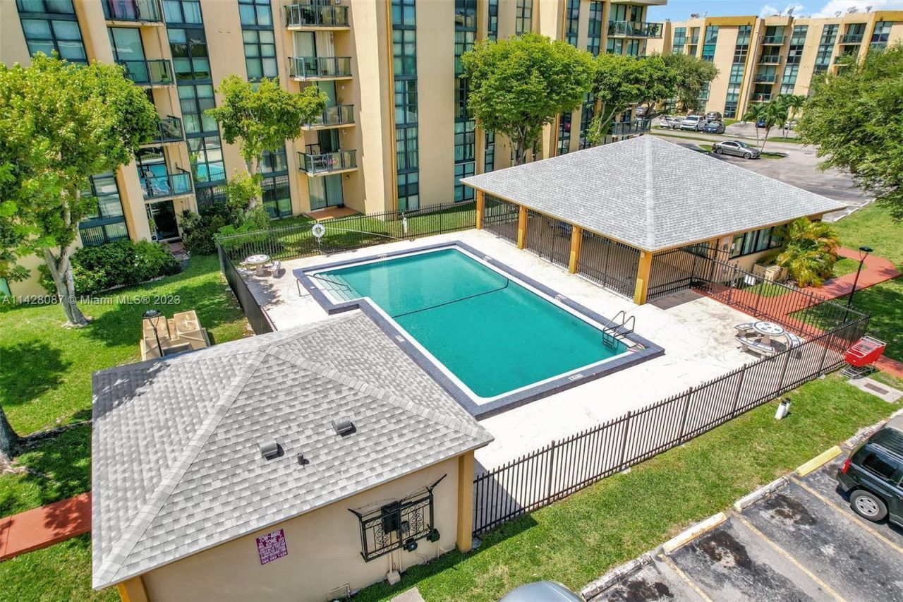 11800 SW 18th Street, Unit 508-4, Miami, FL 33175 Photo
