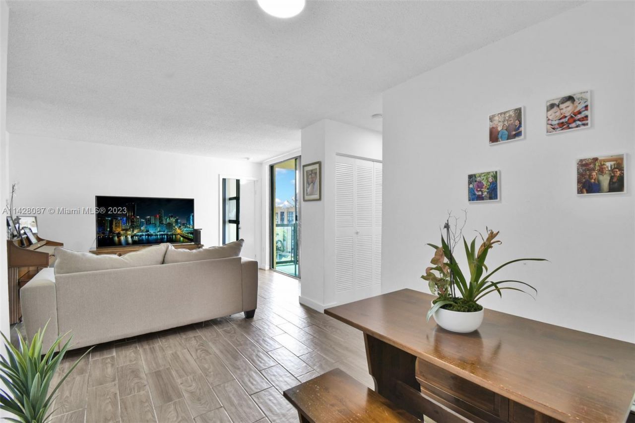 11800 SW 18th Street, Unit 508-4, Miami, FL 33175 Photo
