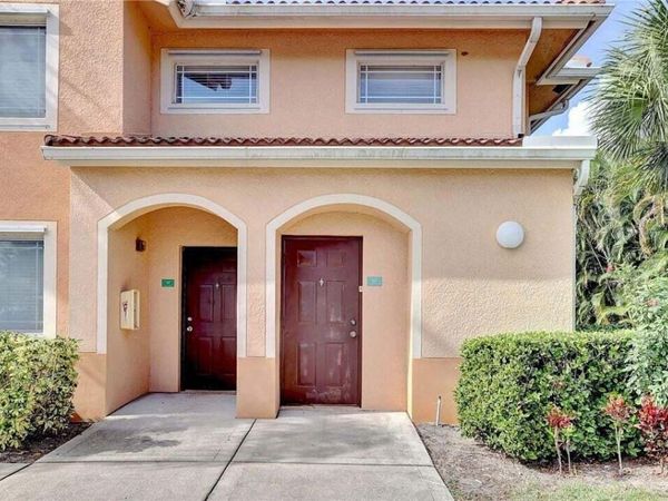 231 SW PALM Drive, Unit 207, Port St. Lucie, FL 34986