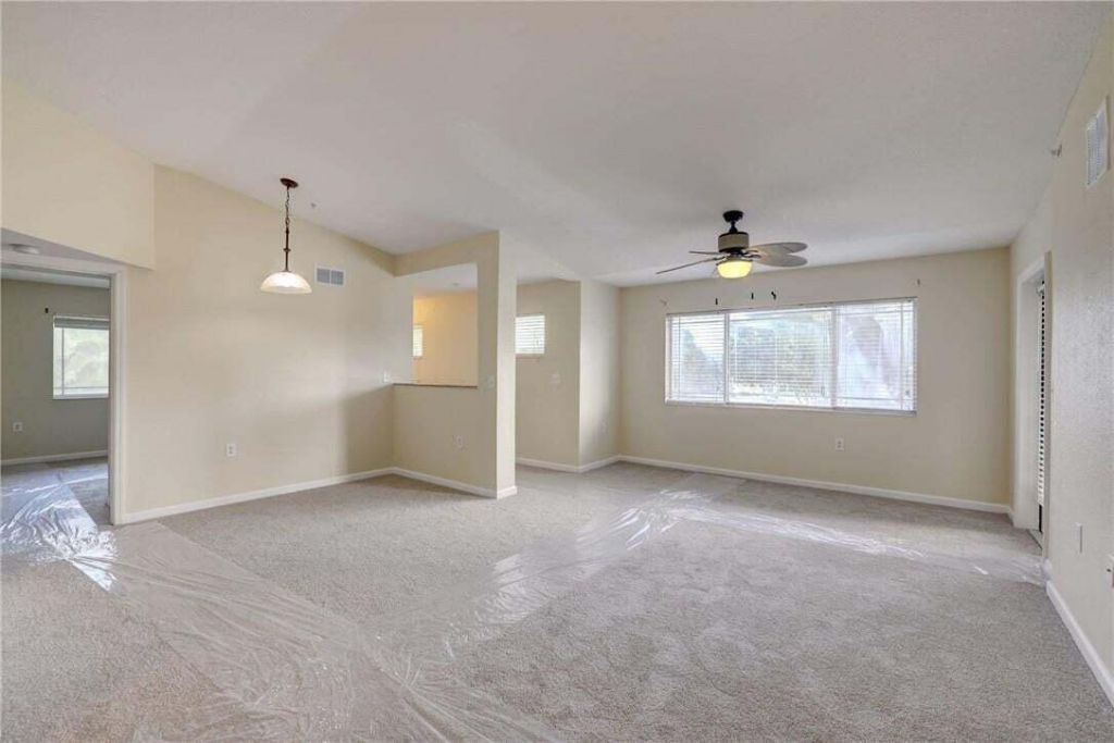 231 SW Palm Drive, Unit 207, Port Saint Lucie, FL 34986 Photo