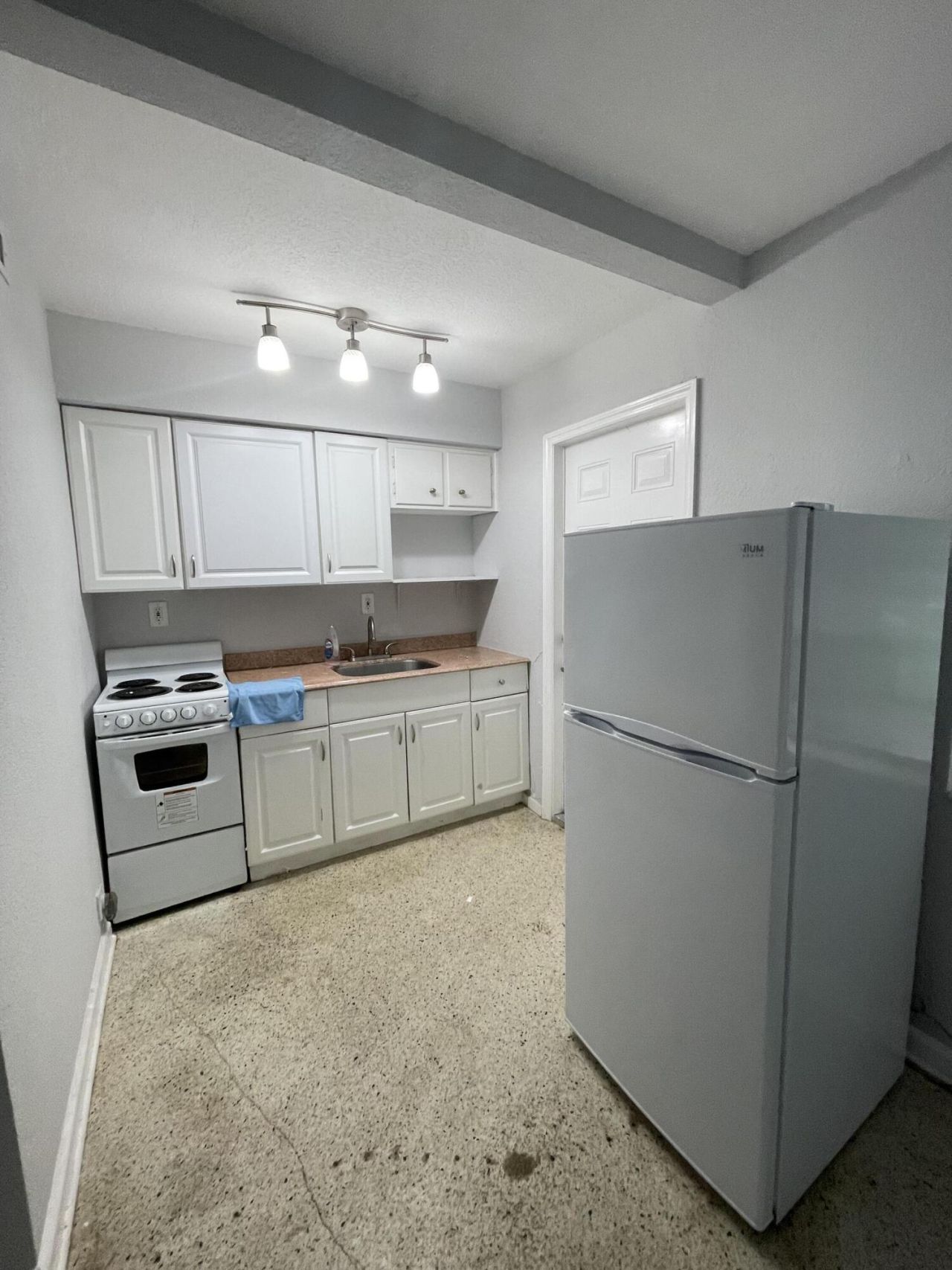 1708 NE 20th Avenue, Unit 4, Fort Lauderdale, FL 33305 Photo
