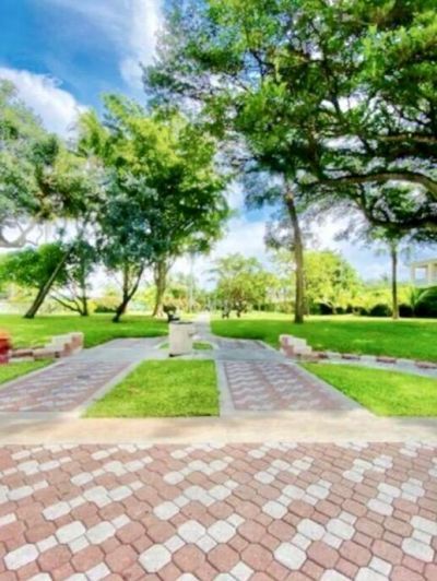 33 S Ocean Avenue, Unit 501, Palm Beach Shores, FL 33404 Photo
