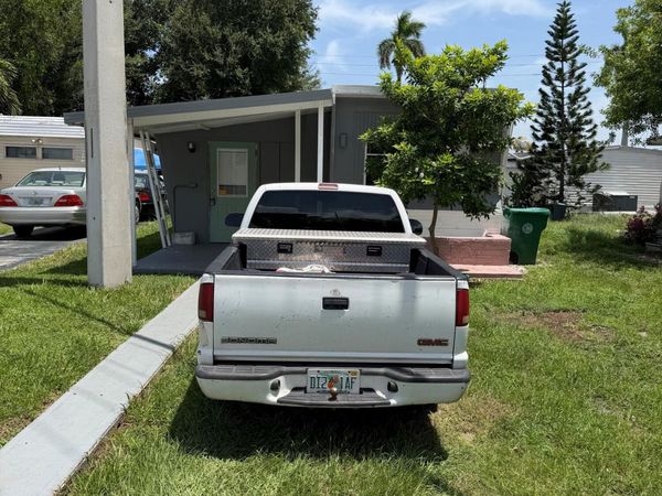 8556 BERKLEY Drive, Davie, FL 33324