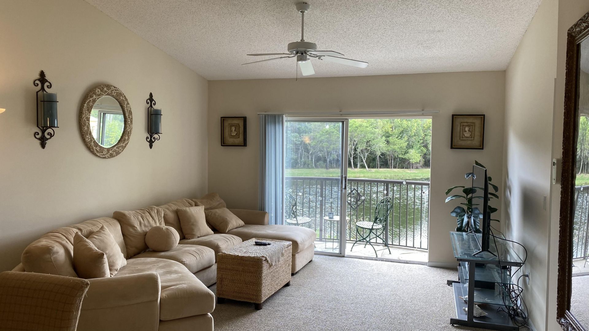 100 Crestwood Court N, Unit 103, Royal Palm Beach, FL 33411 Photo