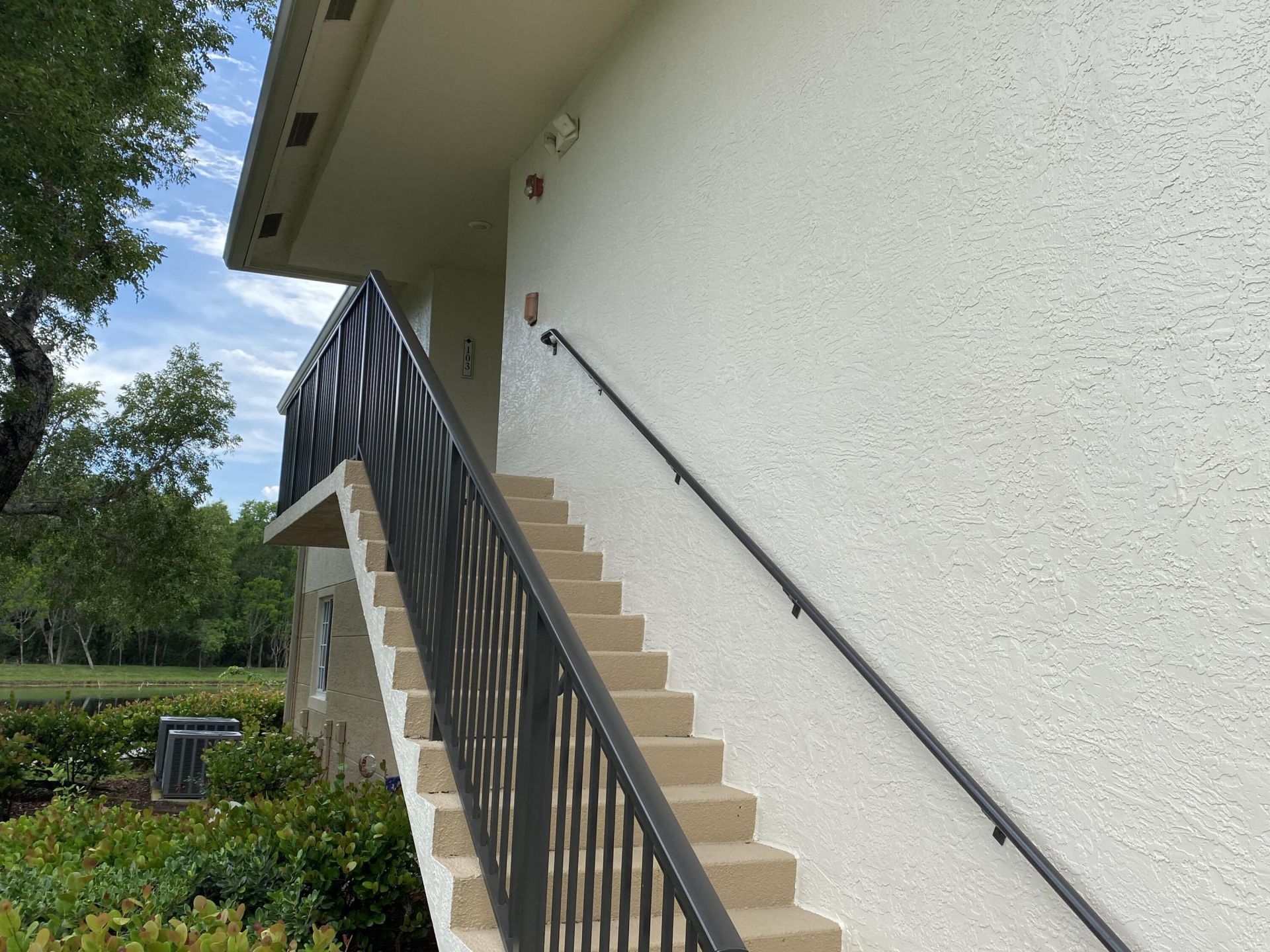 100 Crestwood Court N, Unit 103, Royal Palm Beach, FL 33411 Photo