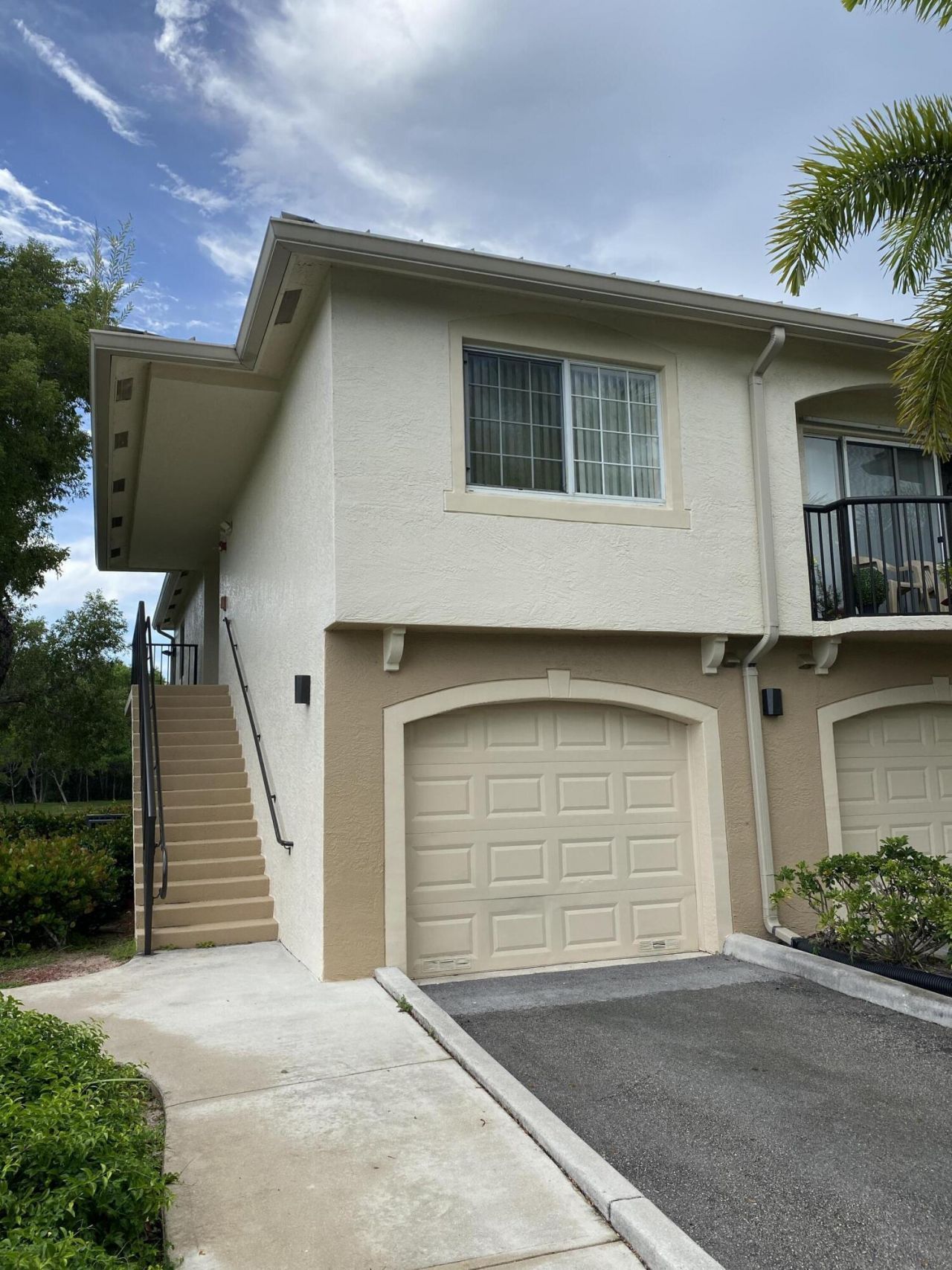 100 Crestwood Court N, Unit 103, Royal Palm Beach, FL 33411 Photo