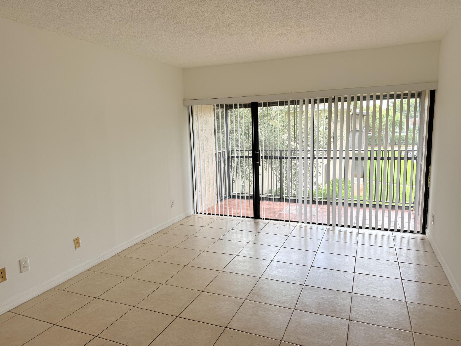 5981 Washington Street, Unit 207, Hollywood, FL 33023 Photo