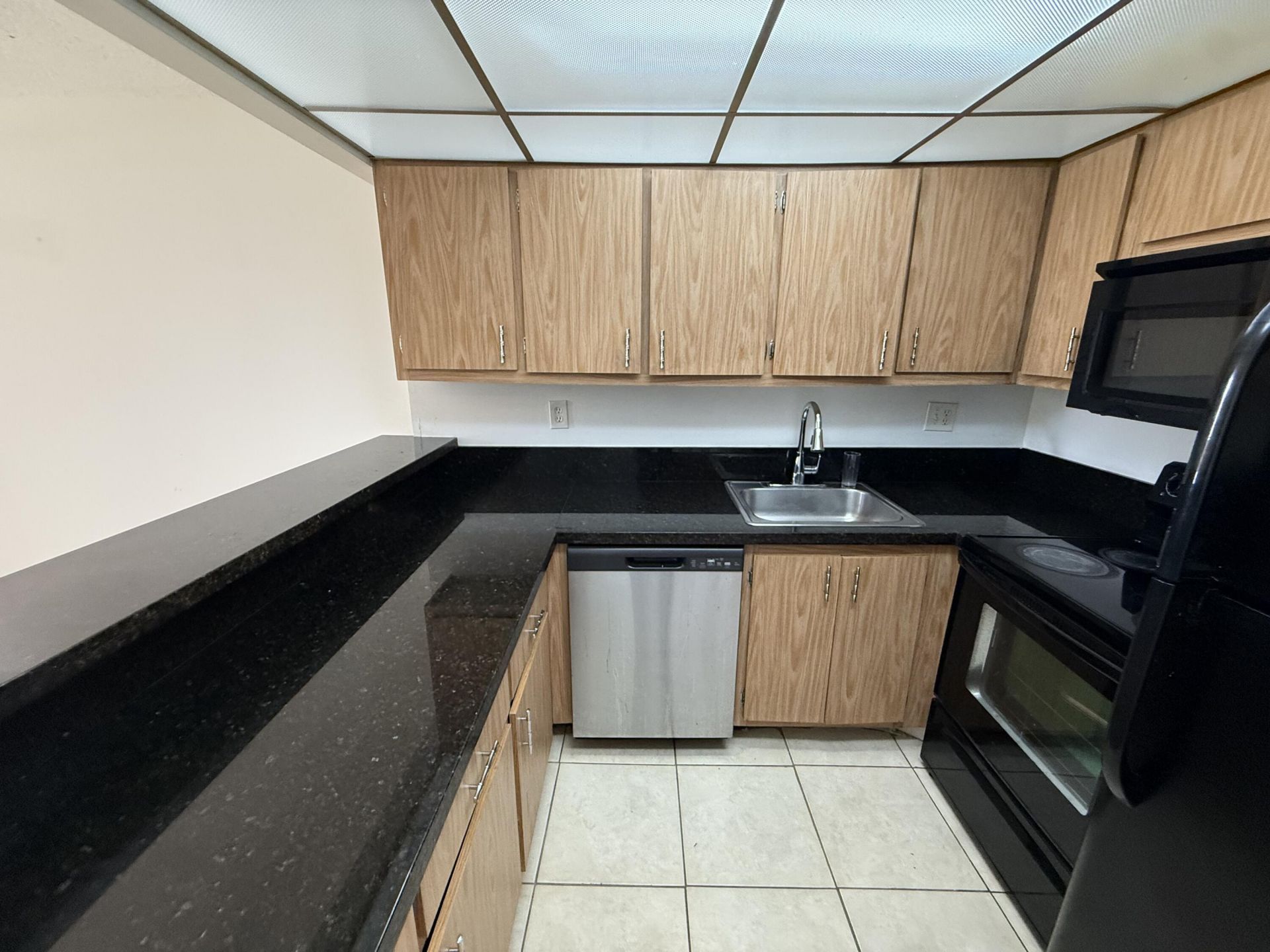 5981 Washington Street, Unit 207, Hollywood, FL 33023 Photo