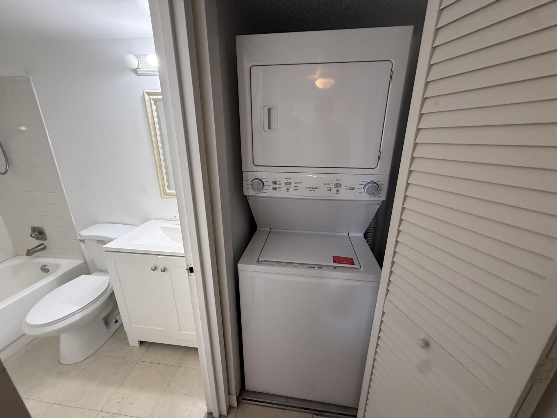 5981 Washington Street, Unit 207, Hollywood, FL 33023 Photo