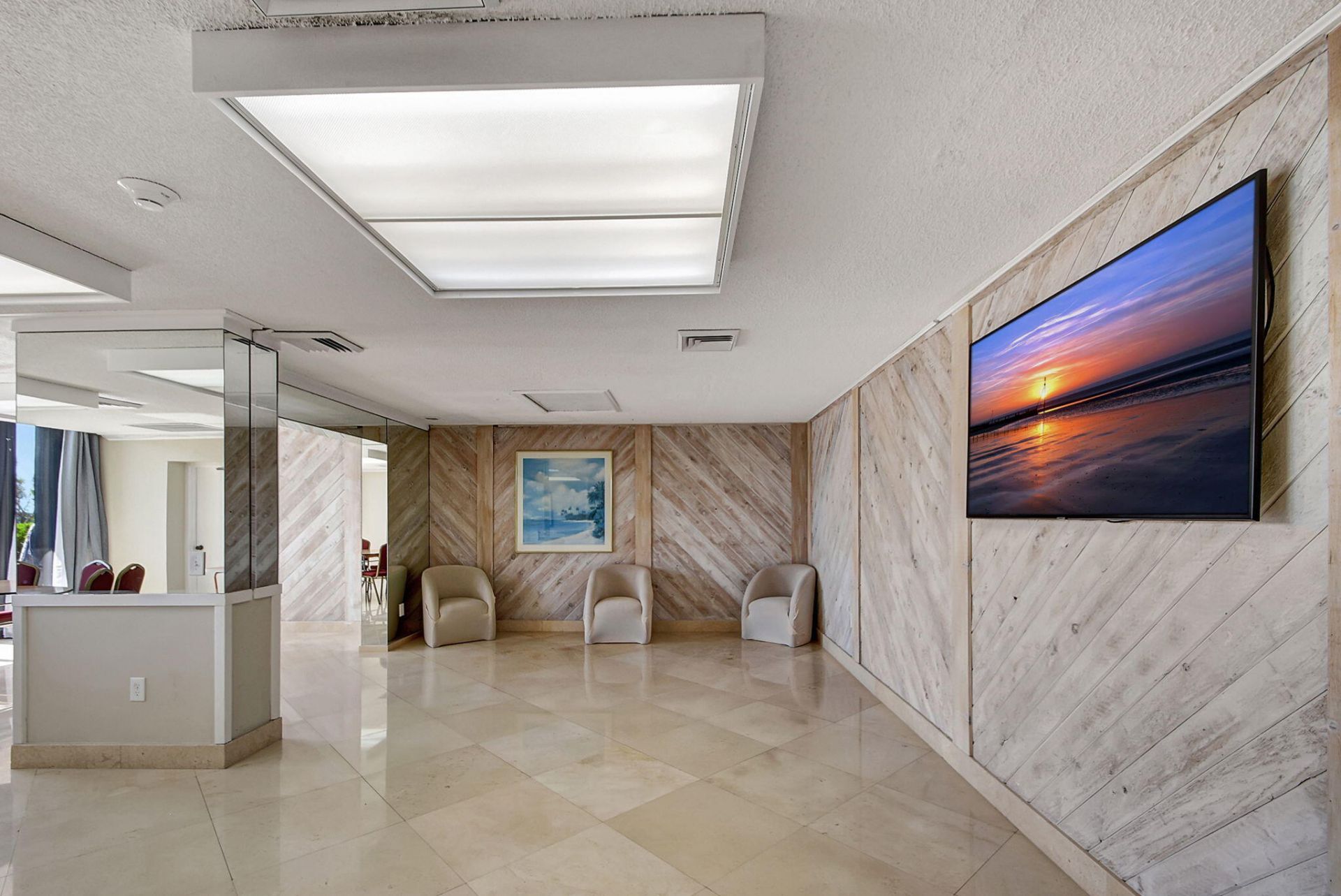 5600 N Flagler Drive, Unit 207, West Palm Beach, FL 33407 Photo