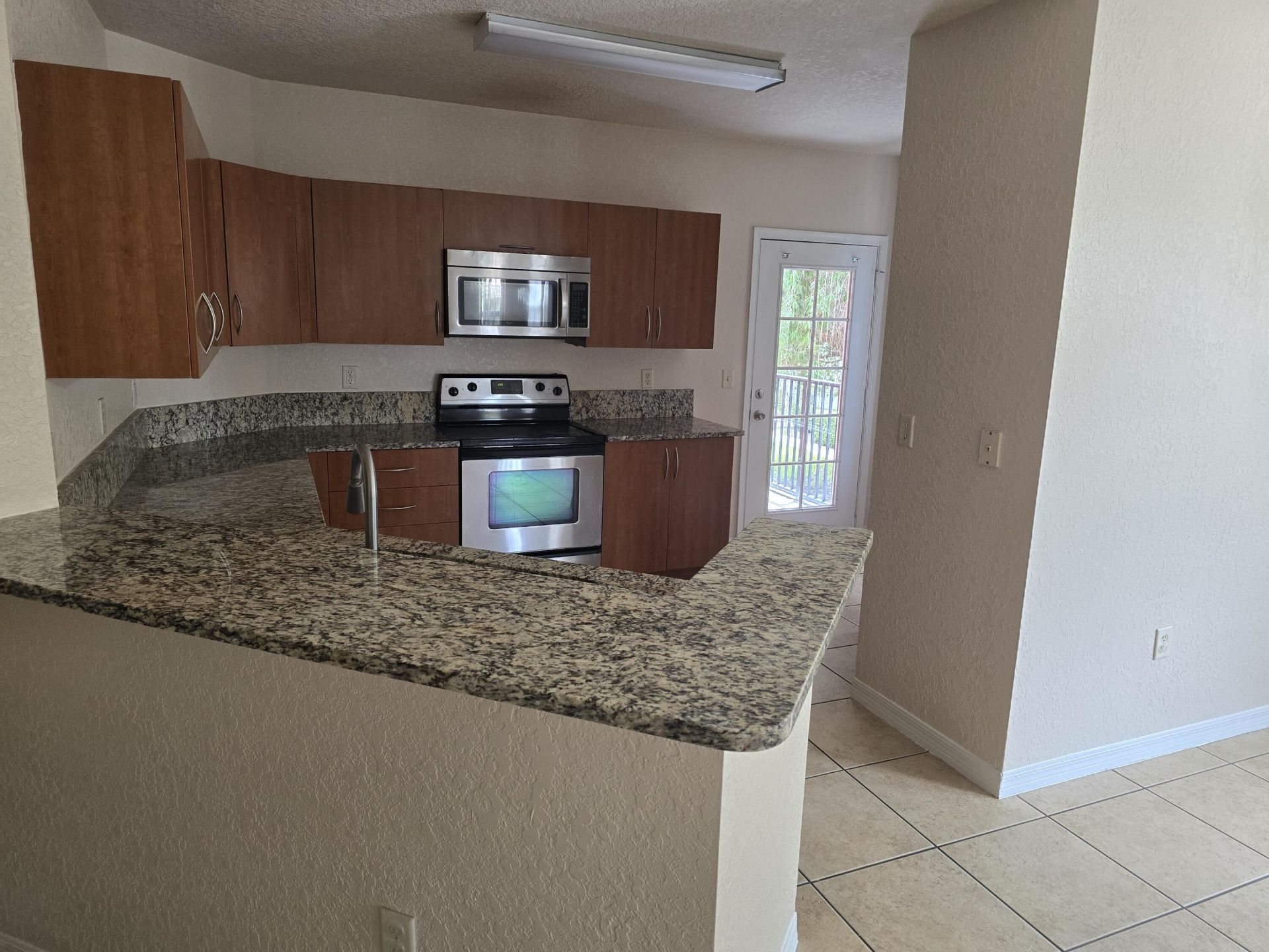 144 SW Peacock Boulevard, Unit 23-201, Port Saint Lucie, FL 34986 Photo