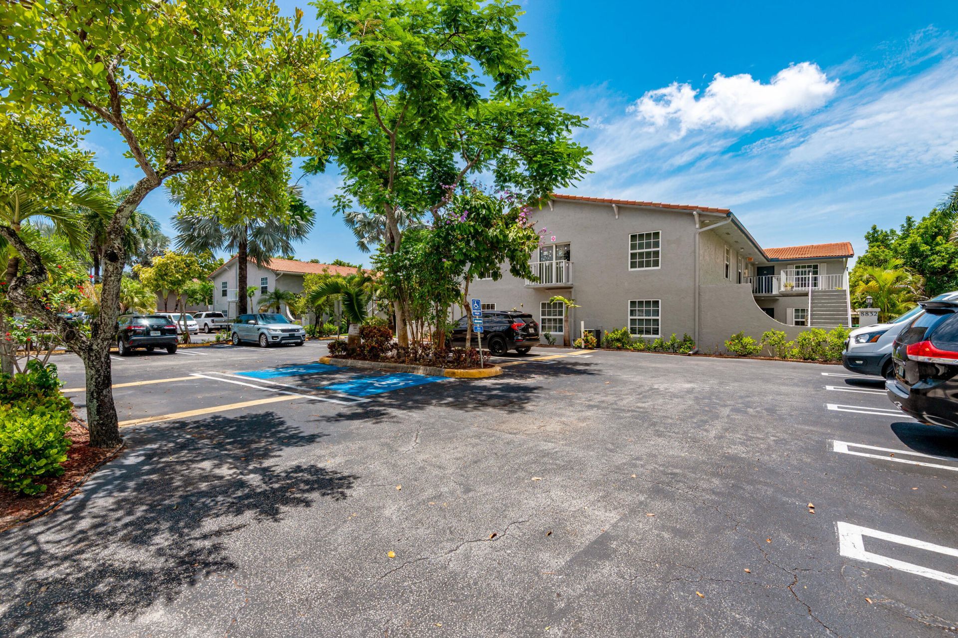 8830 W Sample Road, Unit 8, Coral Springs, FL 33065 Photo