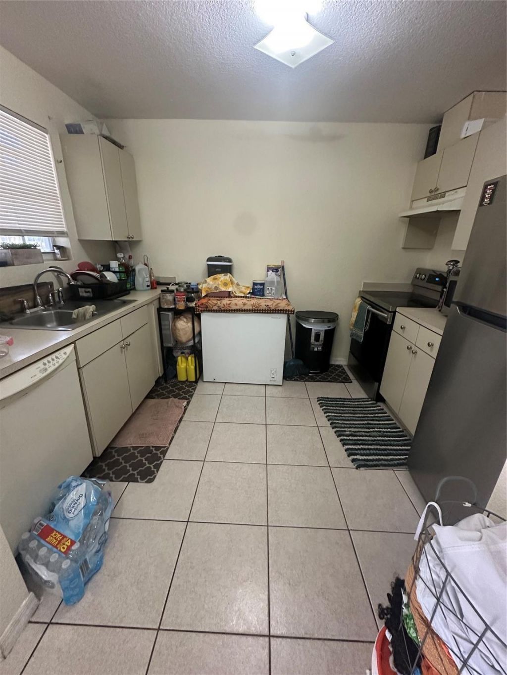 1208 N 57th Avenue, Unit B, Hollywood, FL 33021 Photo