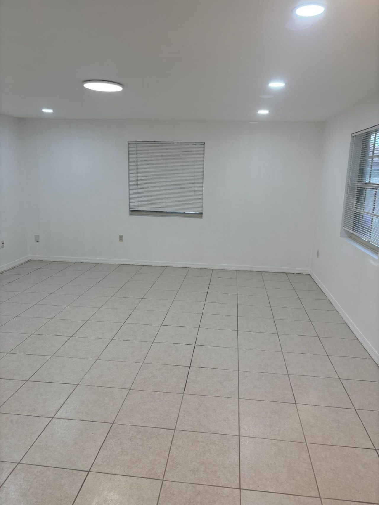 1208 N 57th Avenue, Unit B, Hollywood, FL 33021 Photo