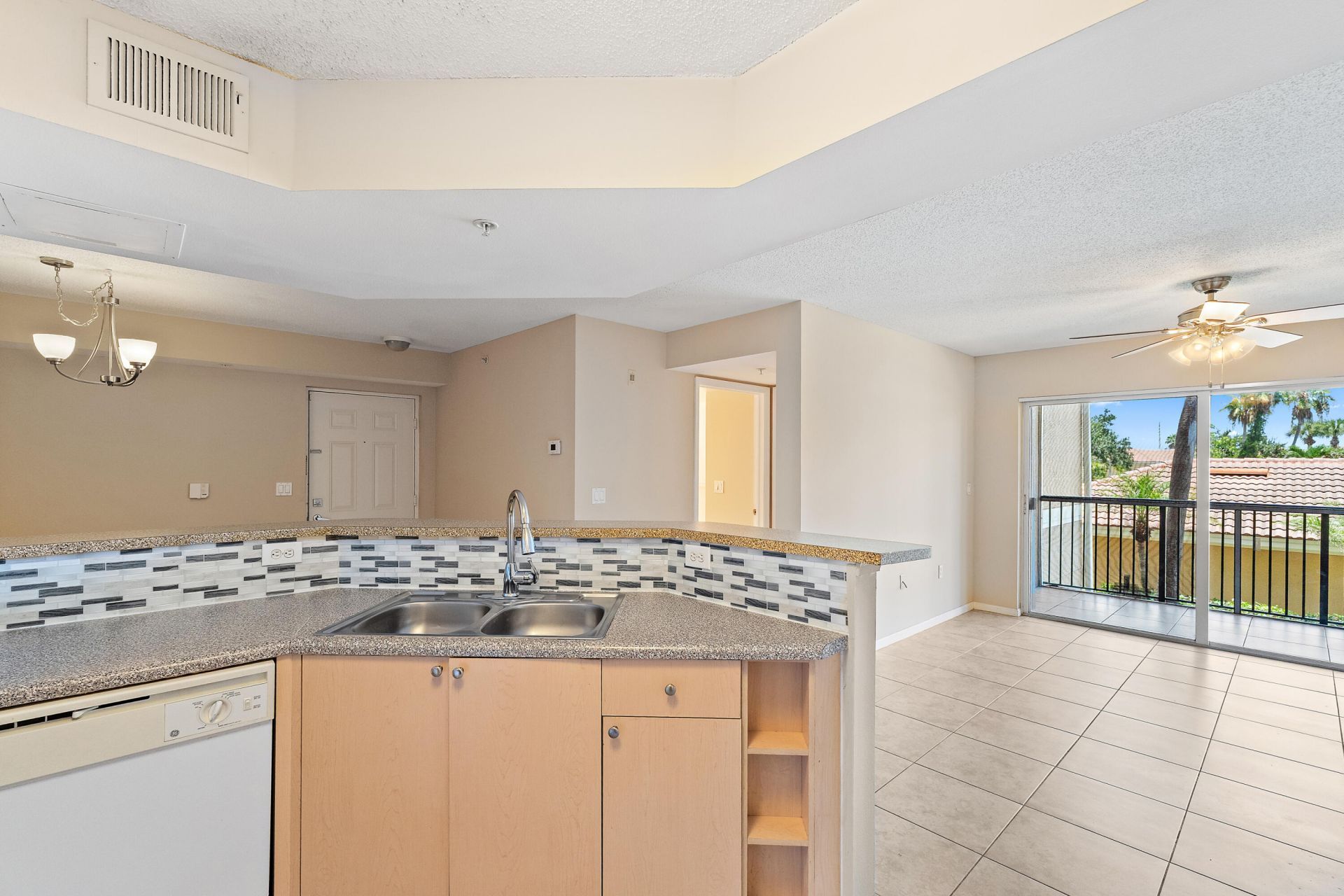 3759 NW Mediterranean Lane, Unit 2-209, Jensen Beach, FL 34957 Photo