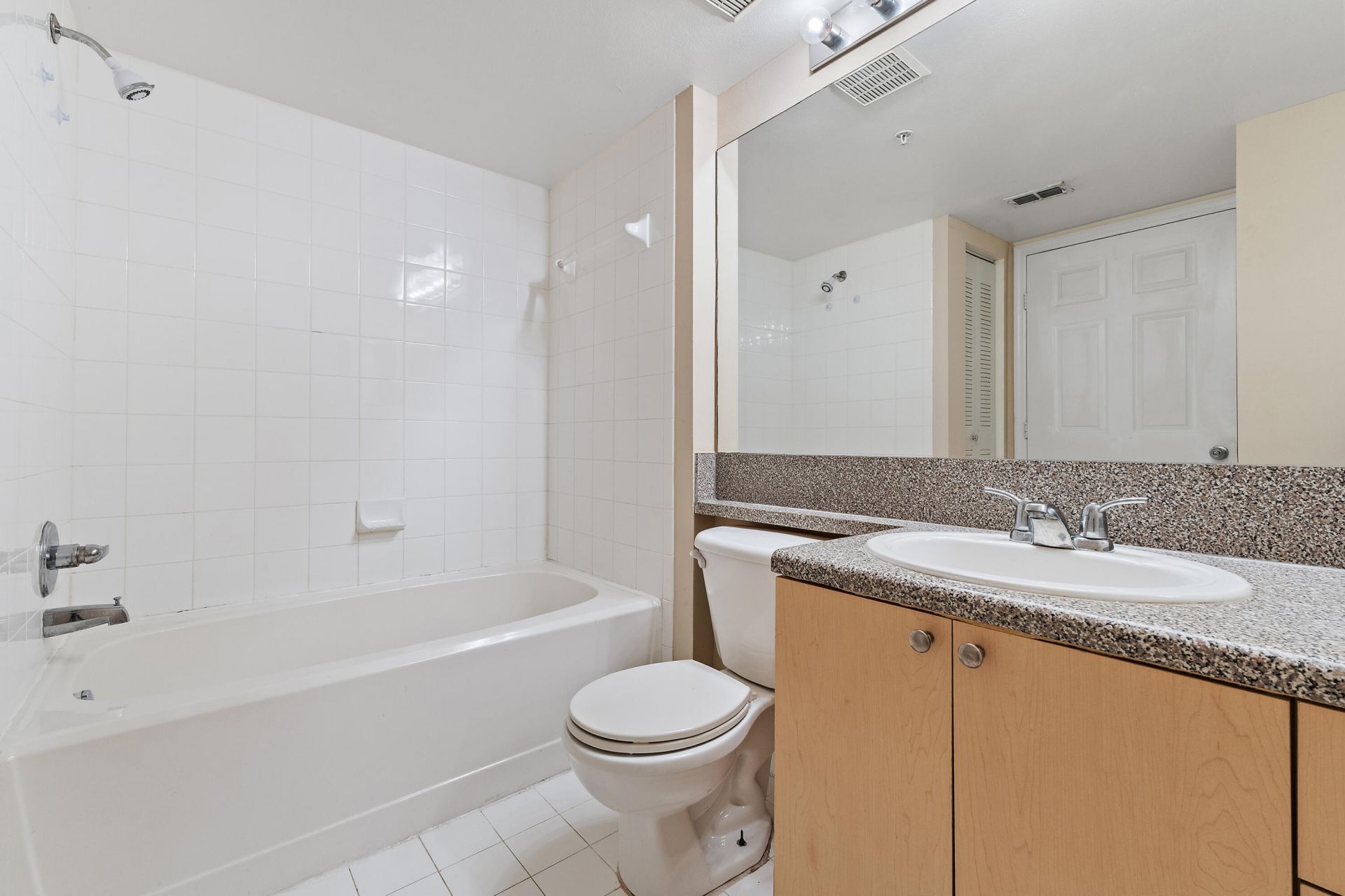 3759 NW Mediterranean Lane, Unit 2-209, Jensen Beach, FL 34957 Photo