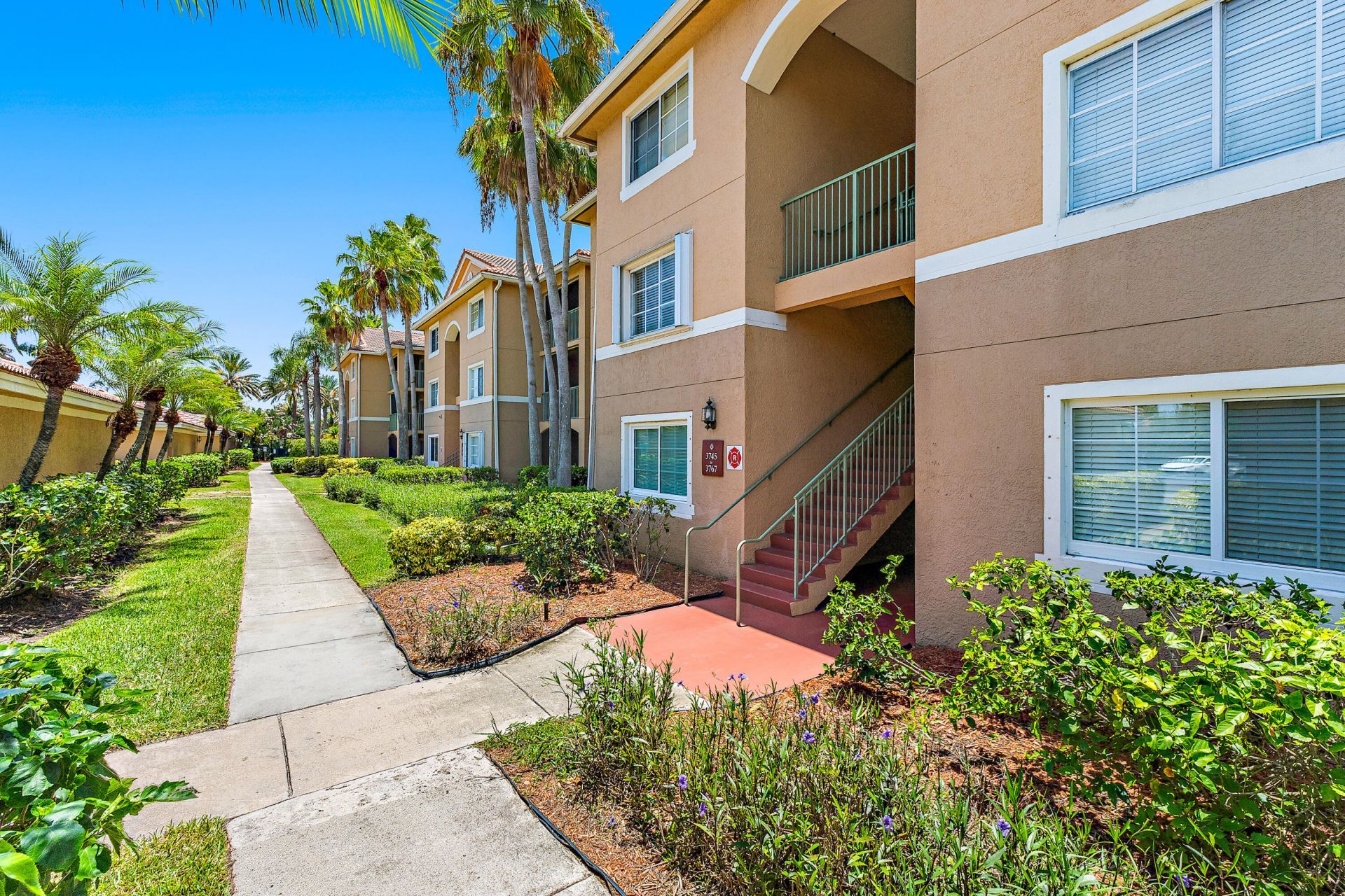 3759 NW Mediterranean Lane, Unit 2-209, Jensen Beach, FL 34957 Photo