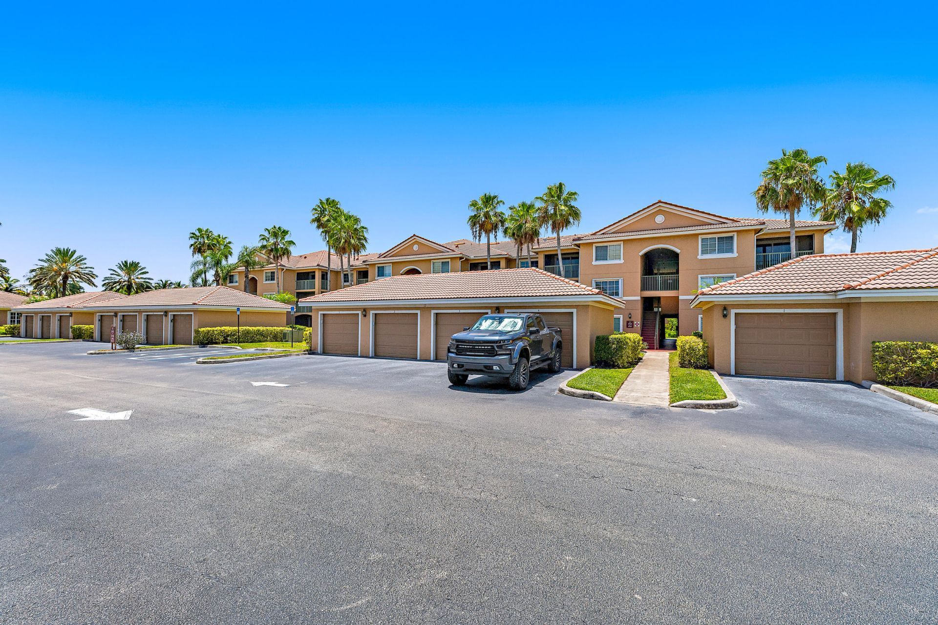 3759 NW Mediterranean Lane, Unit 2-209, Jensen Beach, FL 34957 Photo