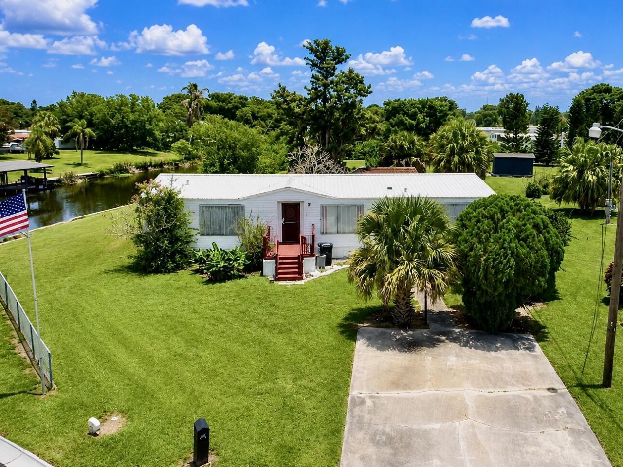 2717 SE 32nd Street, Okeechobee, FL 34974 Photo