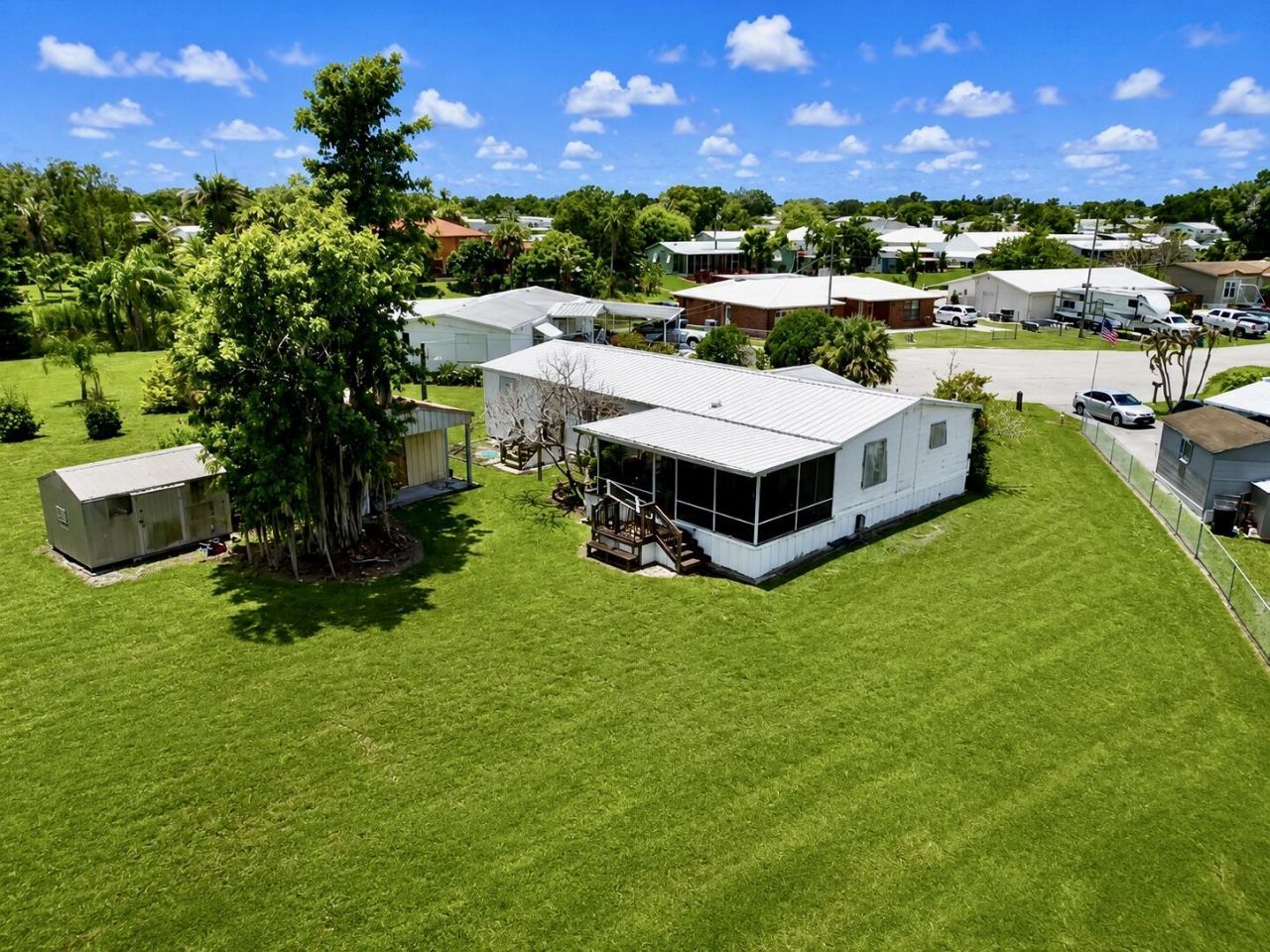 2717 SE 32nd Street, Okeechobee, FL 34974 Photo