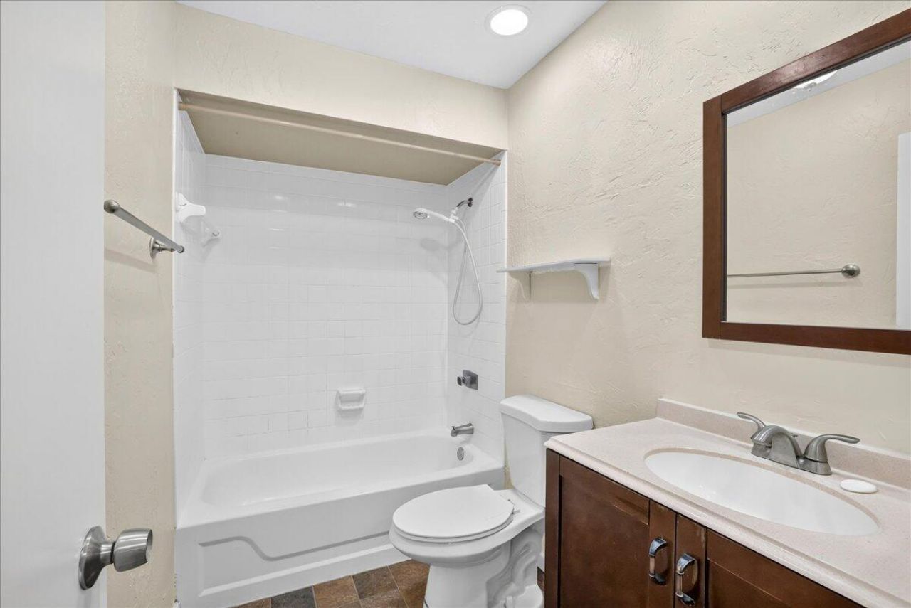 10100 NW 71st Place, Tamarac, FL 33321 Photo