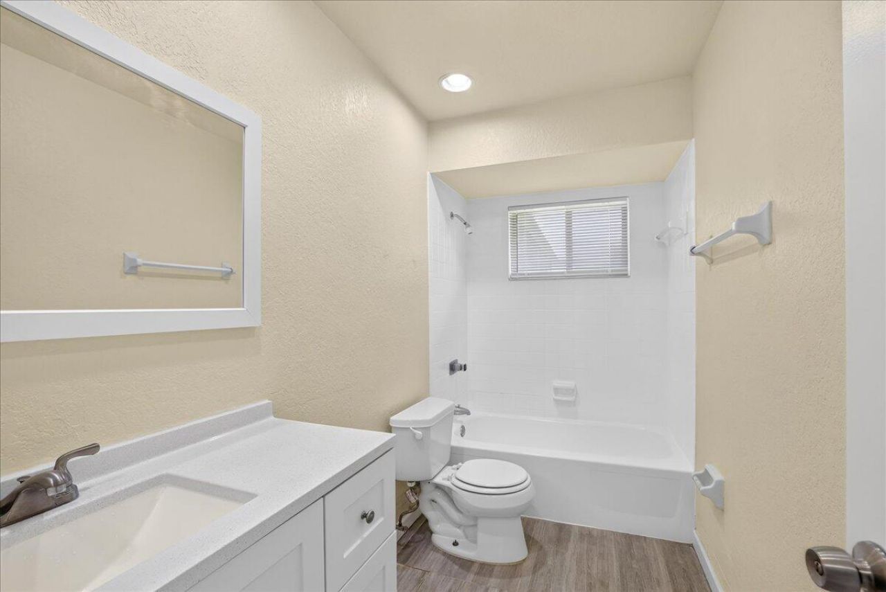 10100 NW 71st Place, Tamarac, FL 33321 Photo