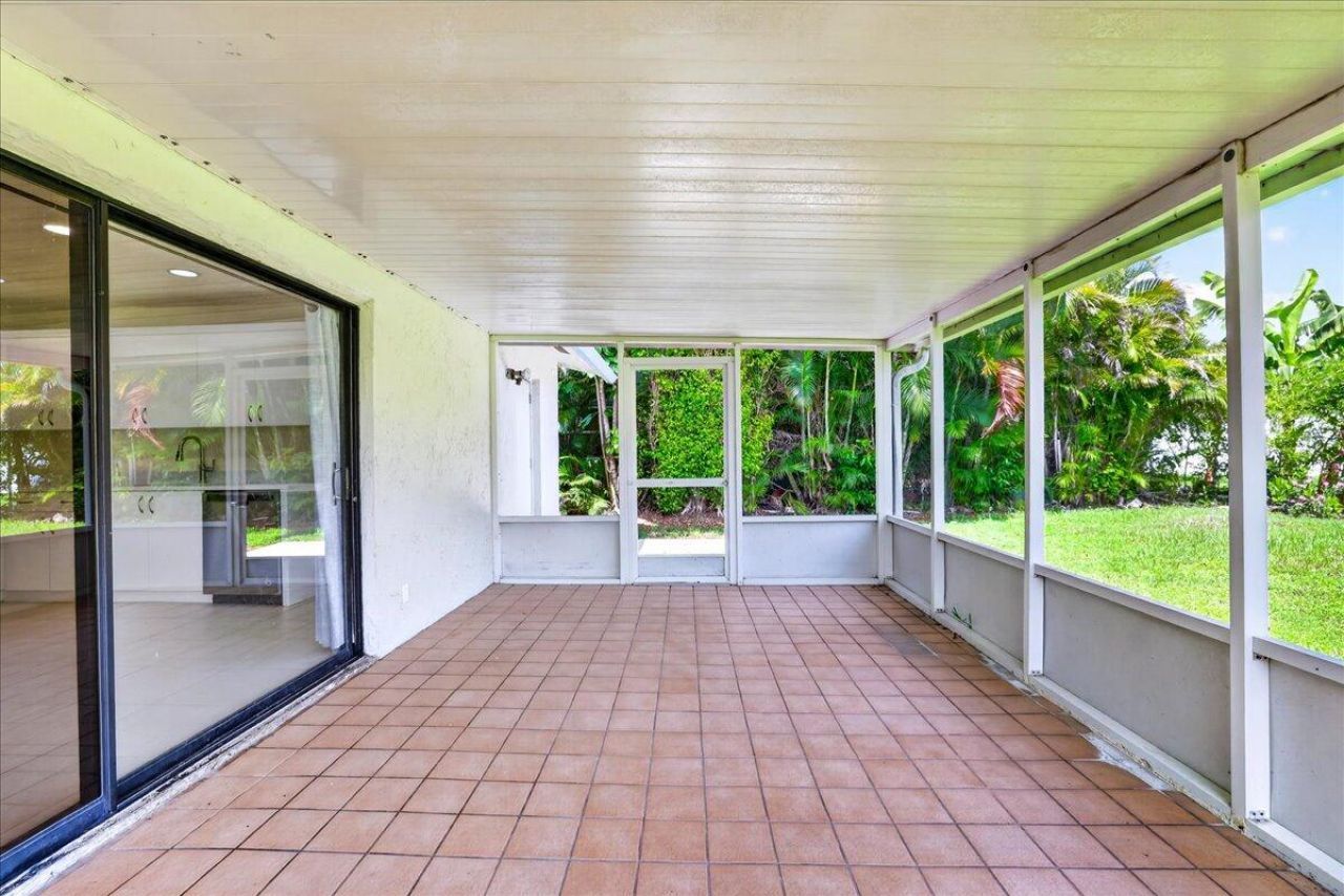10100 NW 71st Place, Tamarac, FL 33321 Photo