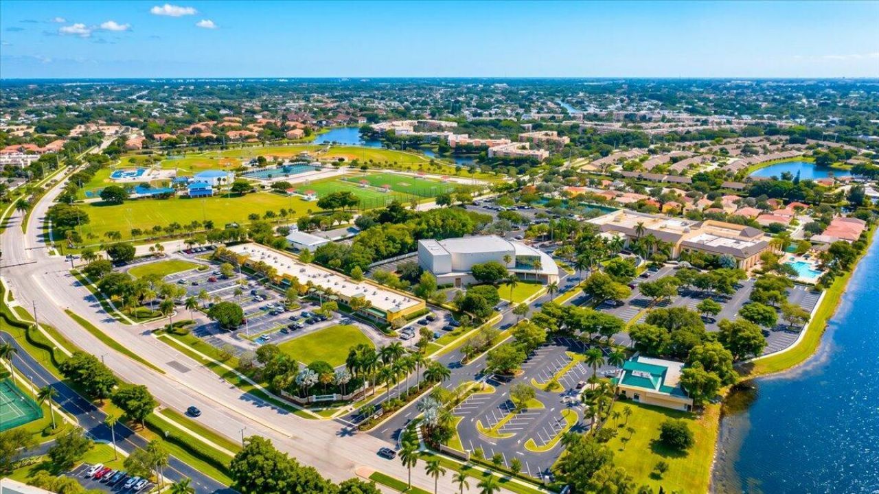 10100 NW 71st Place, Tamarac, FL 33321 Photo