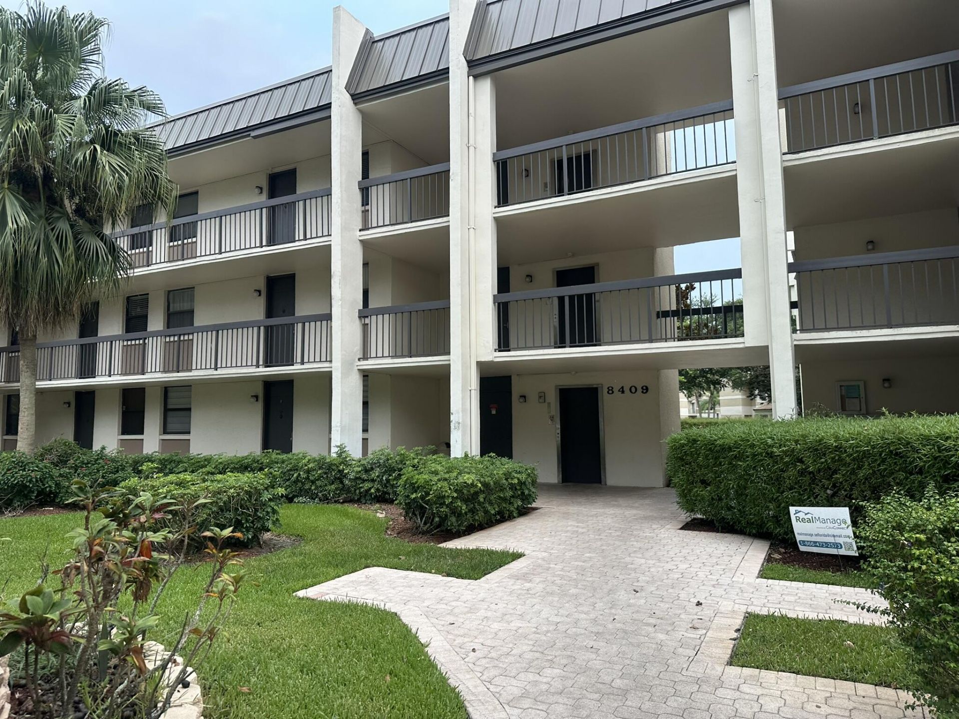8409 Forest Hills Drive, Unit 205, Coral Springs, FL 33065 Photo