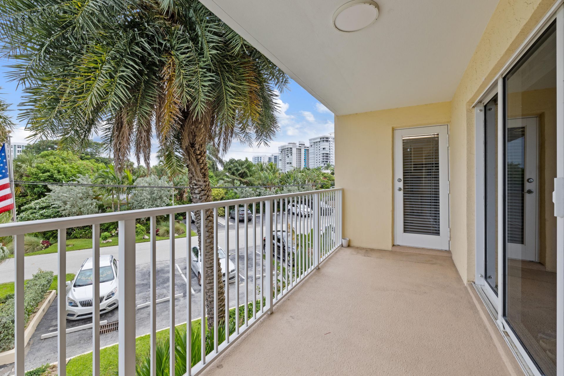1200 Hibiscus Avenue, Unit 201, Pompano Beach, FL 33062 Photo