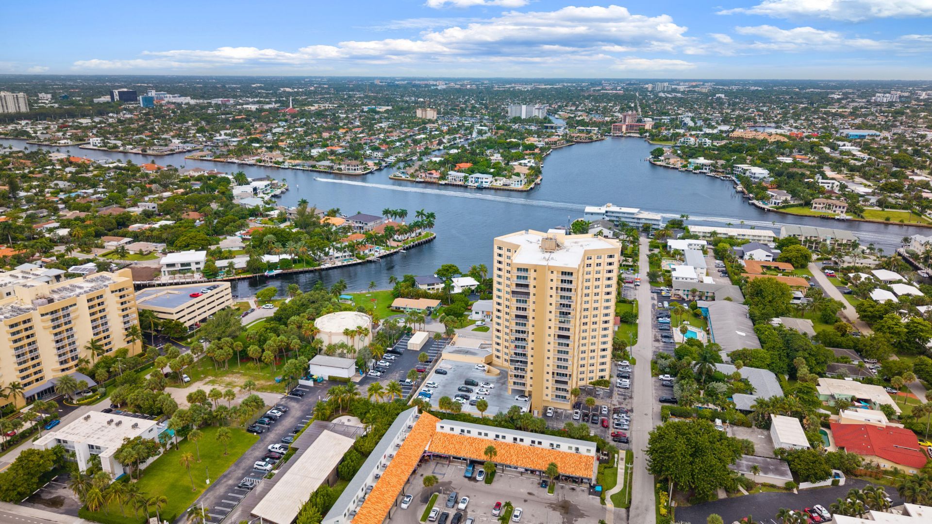 1200 Hibiscus Avenue, Unit 201, Pompano Beach, FL 33062 Photo