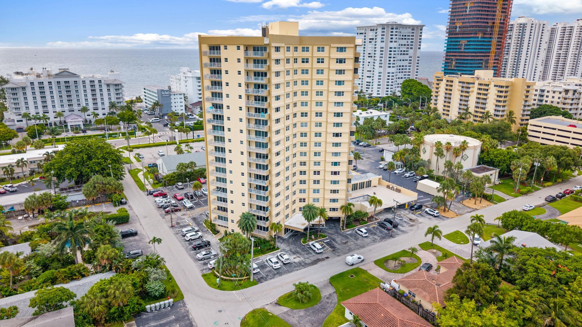 1200 Hibiscus Avenue, Unit 201, Pompano Beach, FL 33062 Photo