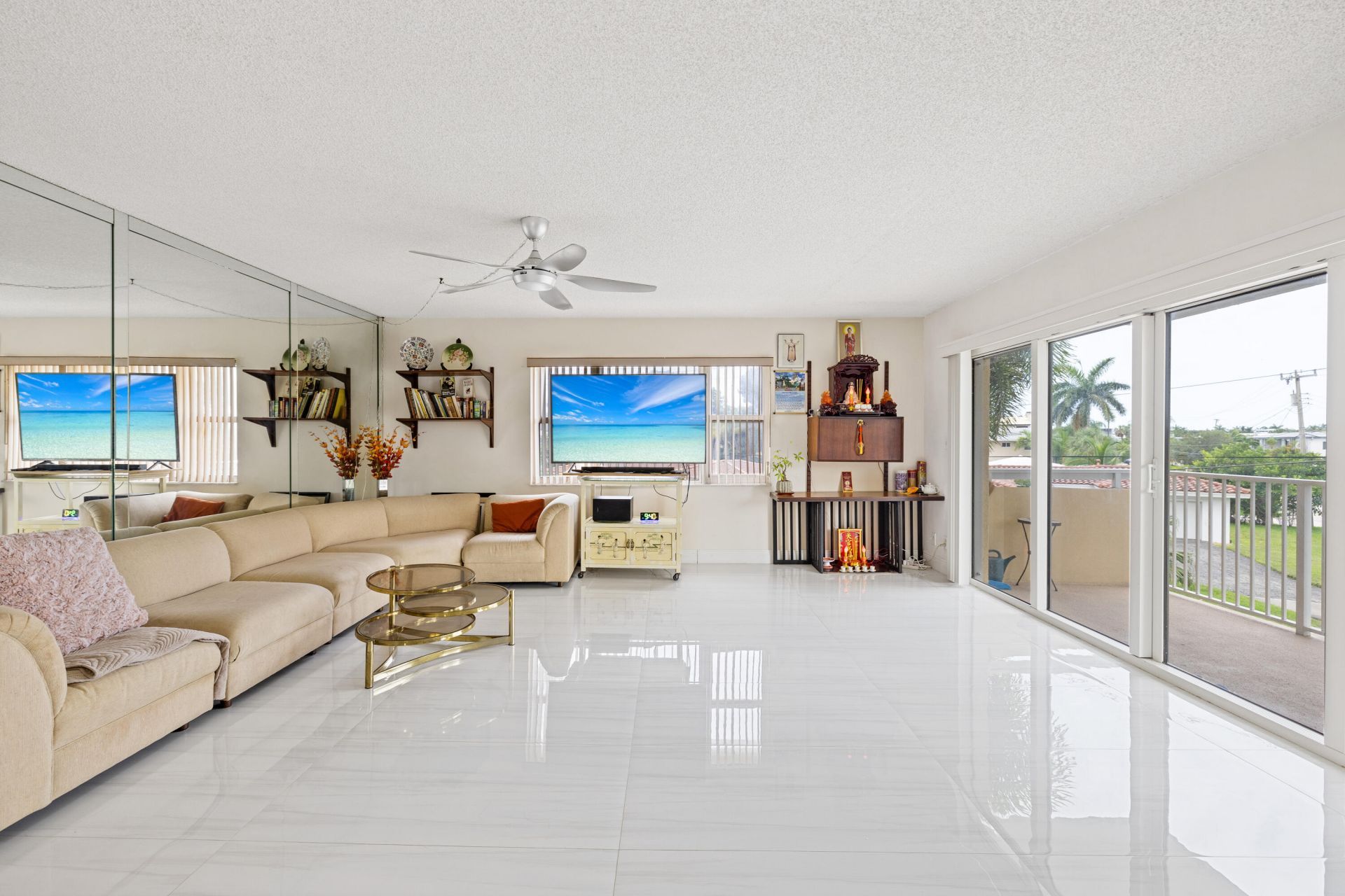 1200 Hibiscus Avenue, Unit 201, Pompano Beach, FL 33062 Photo
