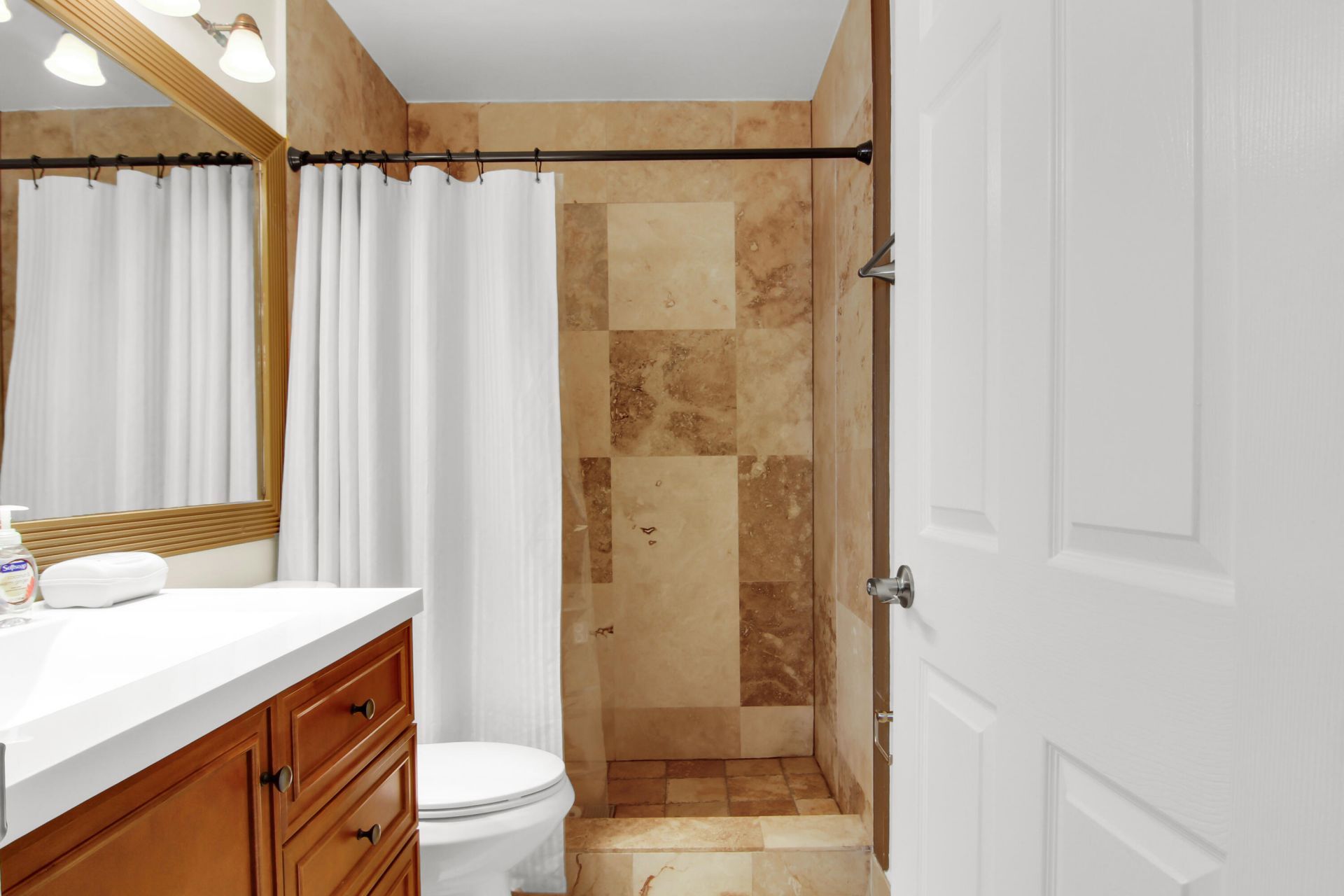 4692 Lakeside Circle, West Palm Beach, FL 33417 Photo