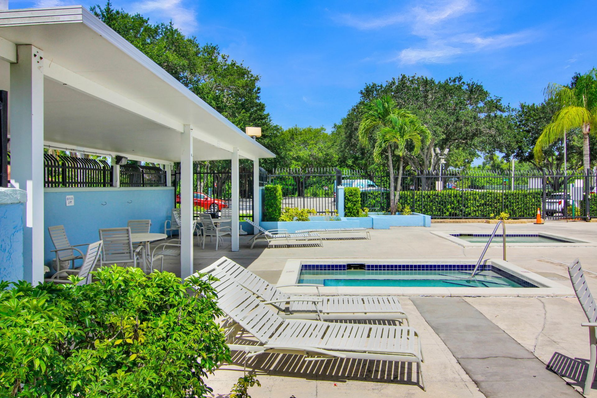 4692 Lakeside Circle, West Palm Beach, FL 33417 Photo