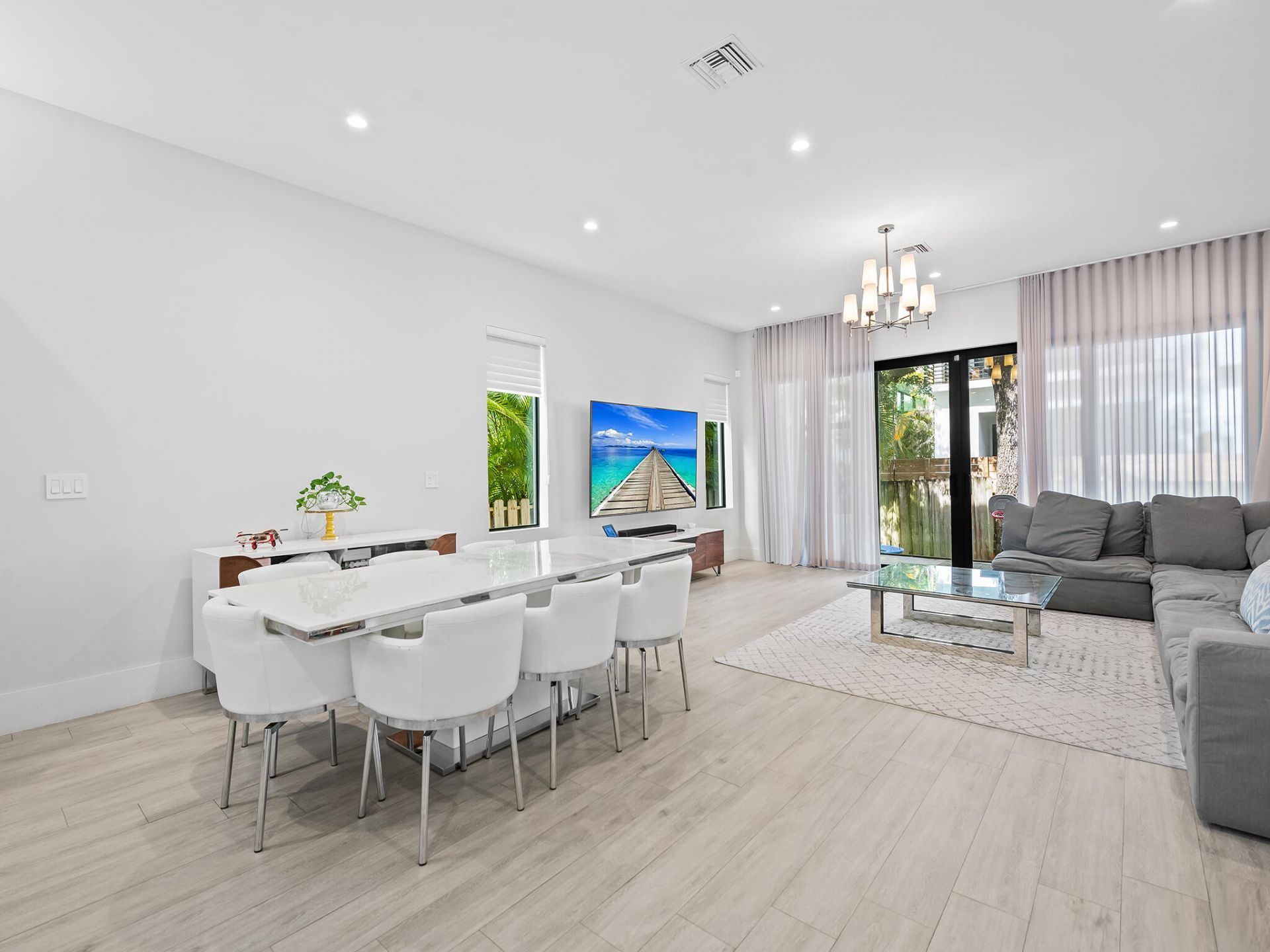 315 NE 15th Avenue, Fort Lauderdale, FL 33301 Photo