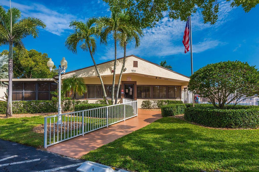 141 Lake Pine Circle, Unit A-2, Greenacres, FL 33463 Photo