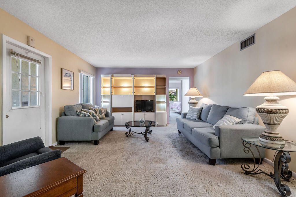 141 Lake Pine Circle, Unit A-2, Greenacres, FL 33463 Photo