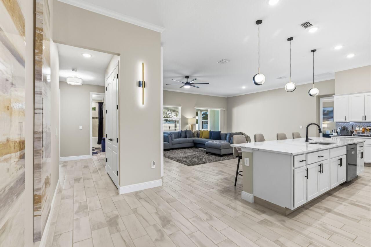 179 SW De Gouvea Terrace, Port Saint Lucie, FL 34984 Photo
