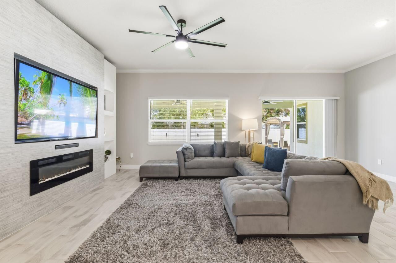 179 SW De Gouvea Terrace, Port Saint Lucie, FL 34984 Photo