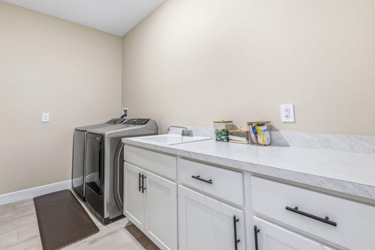 179 SW De Gouvea Terrace, Port Saint Lucie, FL 34984 Photo