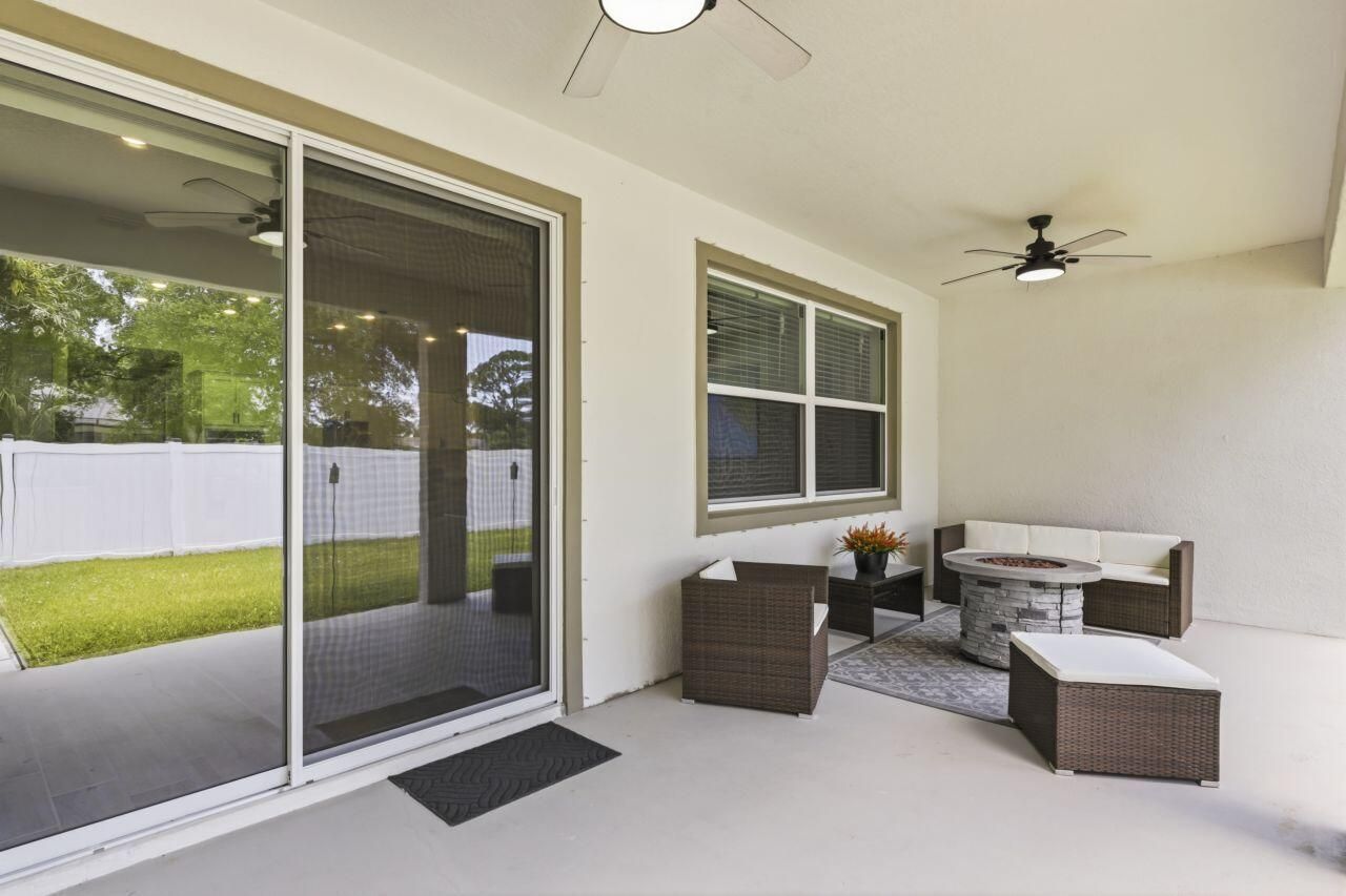 179 SW De Gouvea Terrace, Port Saint Lucie, FL 34984 Photo