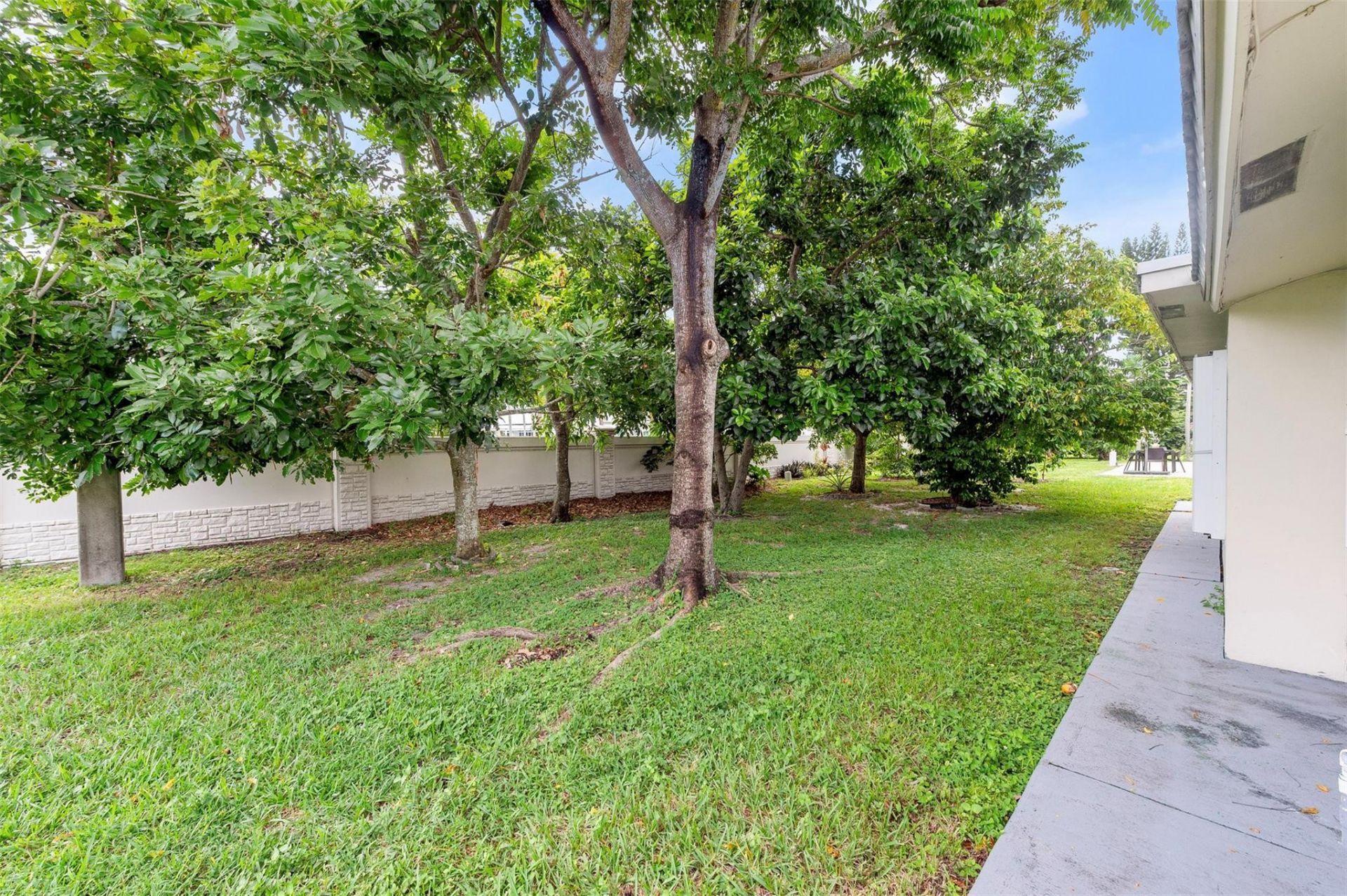 8604 NW 57th Court, Tamarac, FL 33321 Photo
