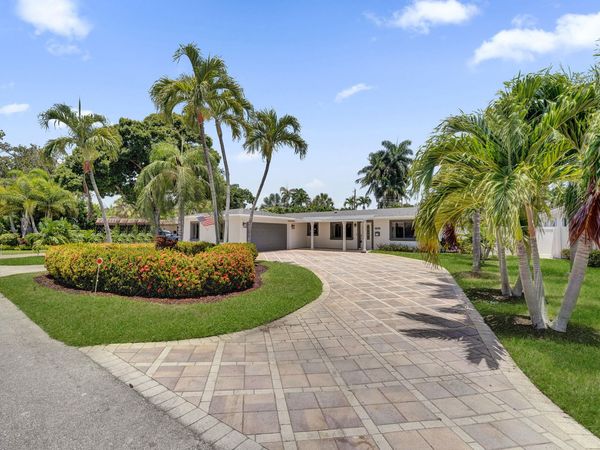 1745 NE 36TH Street, Oakland Park, FL 33334