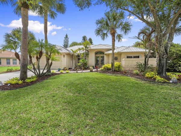 4139 SW OAKHAVEN Lane, Palm City, FL 34990