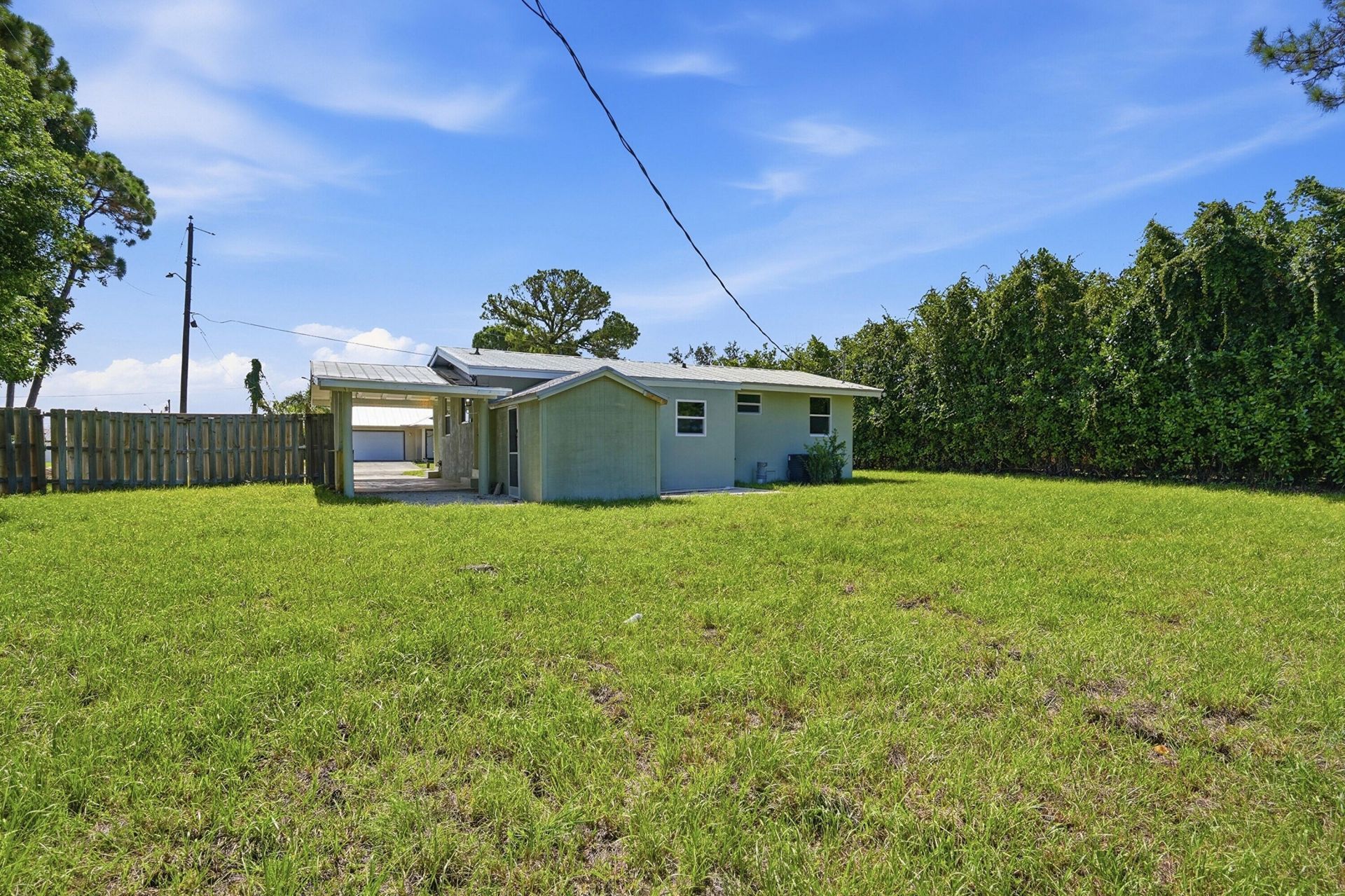 5926 SE Inez Avenue, Stuart, FL 34997 Photo